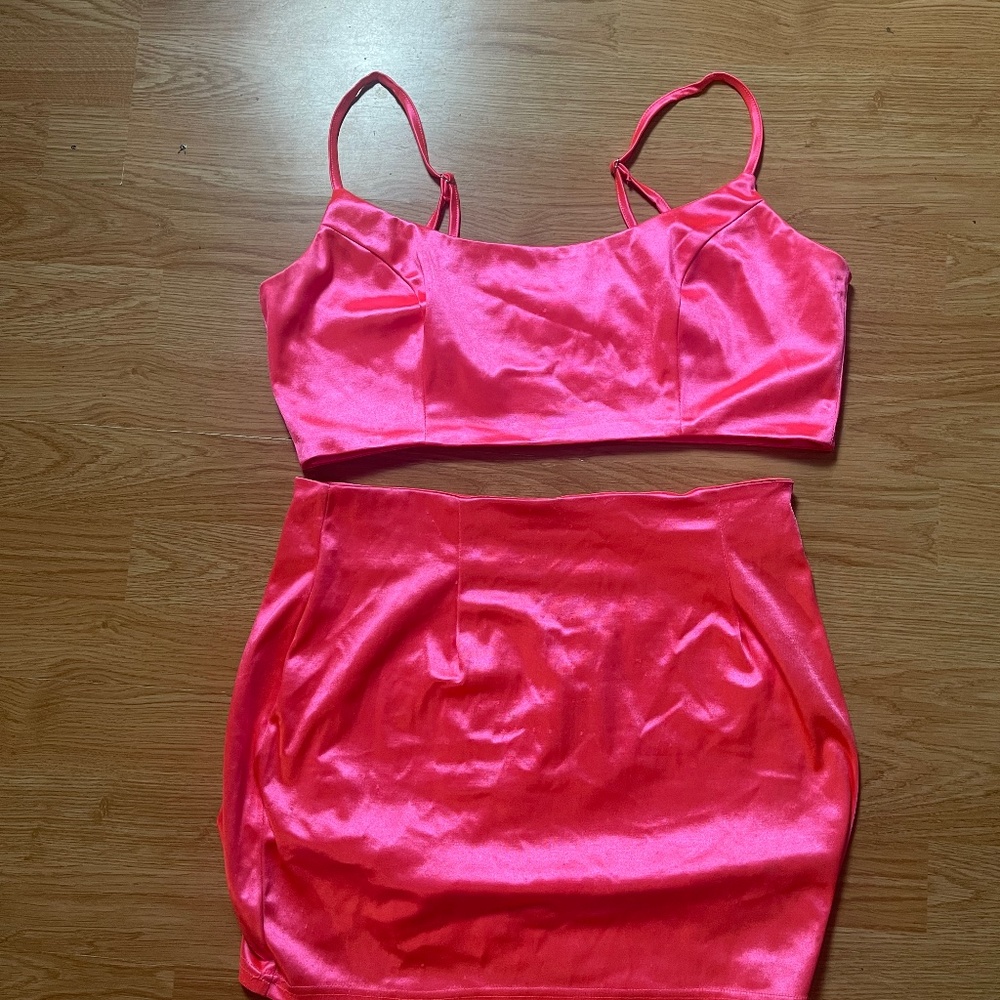 Neon pink set